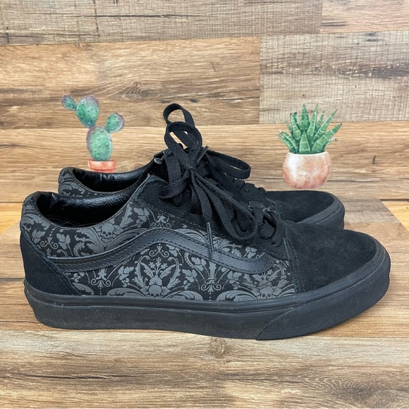Vans Shoes Vans Old Skool Skull Tapestry Raven Black Skate Shoes